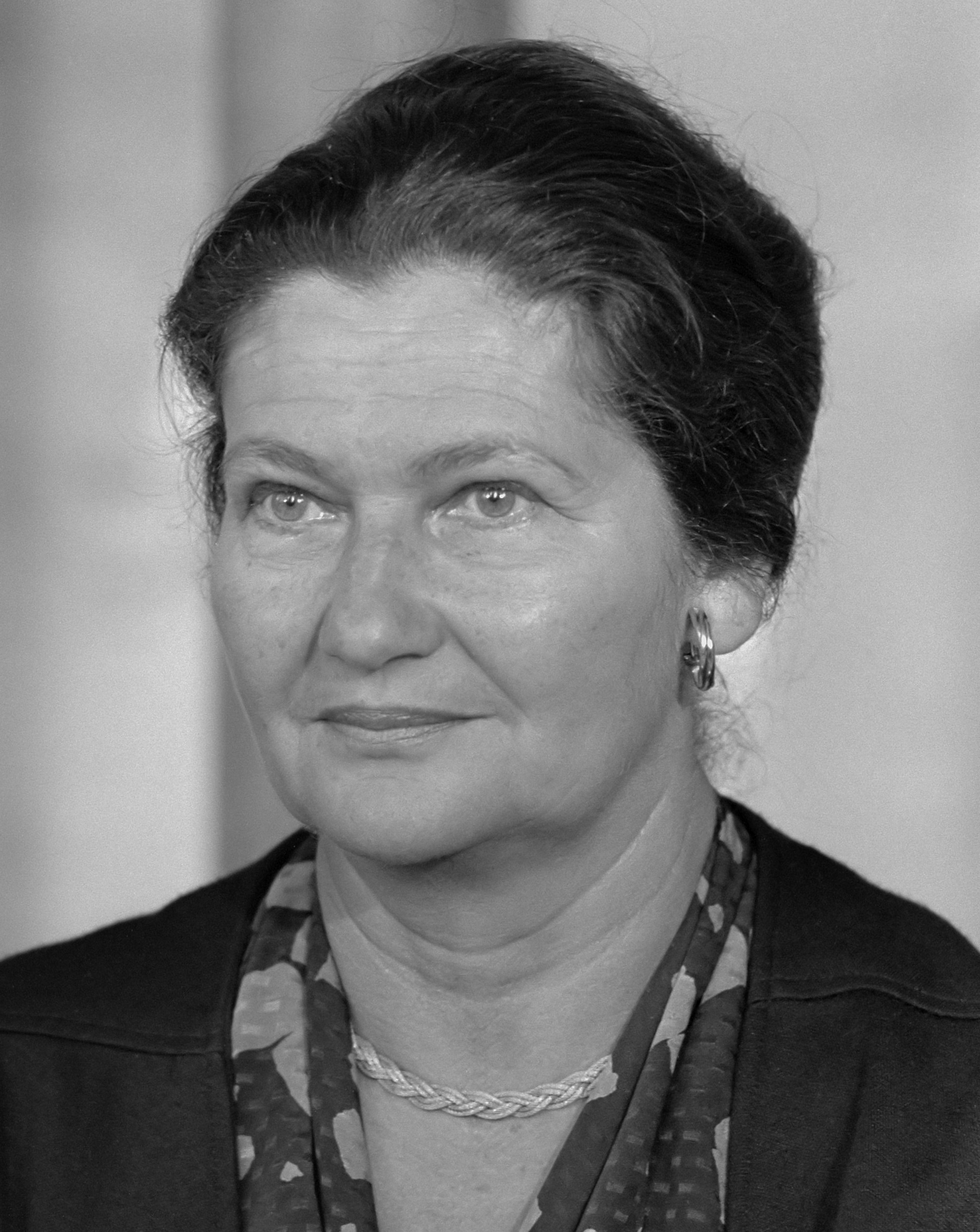 Simone Veil (1984)